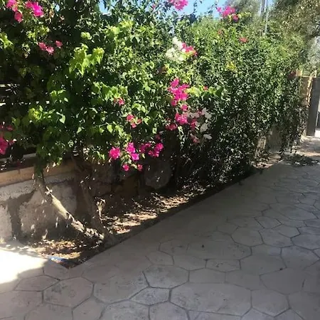 Πέτρινη Κατοικία Στην Αίγινα - Stone House In Aigina Khloi Exteriér fotografie