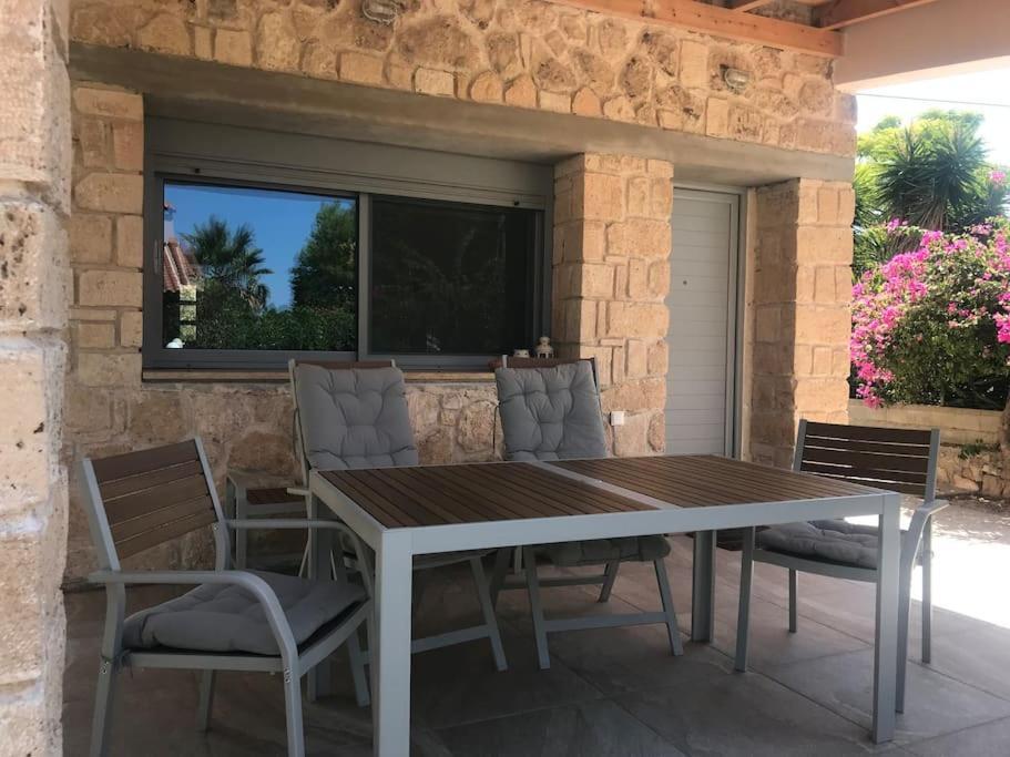 πέτρινη στην αίγινα - Stone House In Aigina Holiday home Khloi
